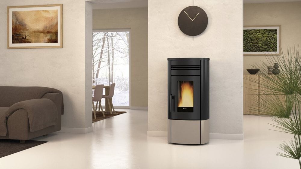 Noris von Extraflame im Wohnraum